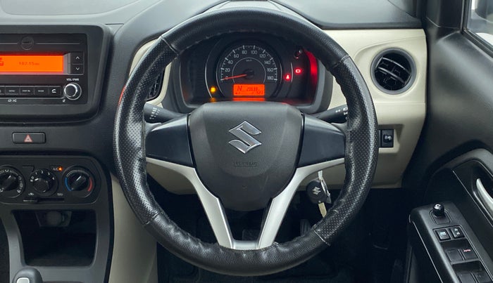 2019 Maruti New Wagon-R VXI 1.0 AMT, Petrol, Automatic, 28,633 km, Steering Wheel Close Up