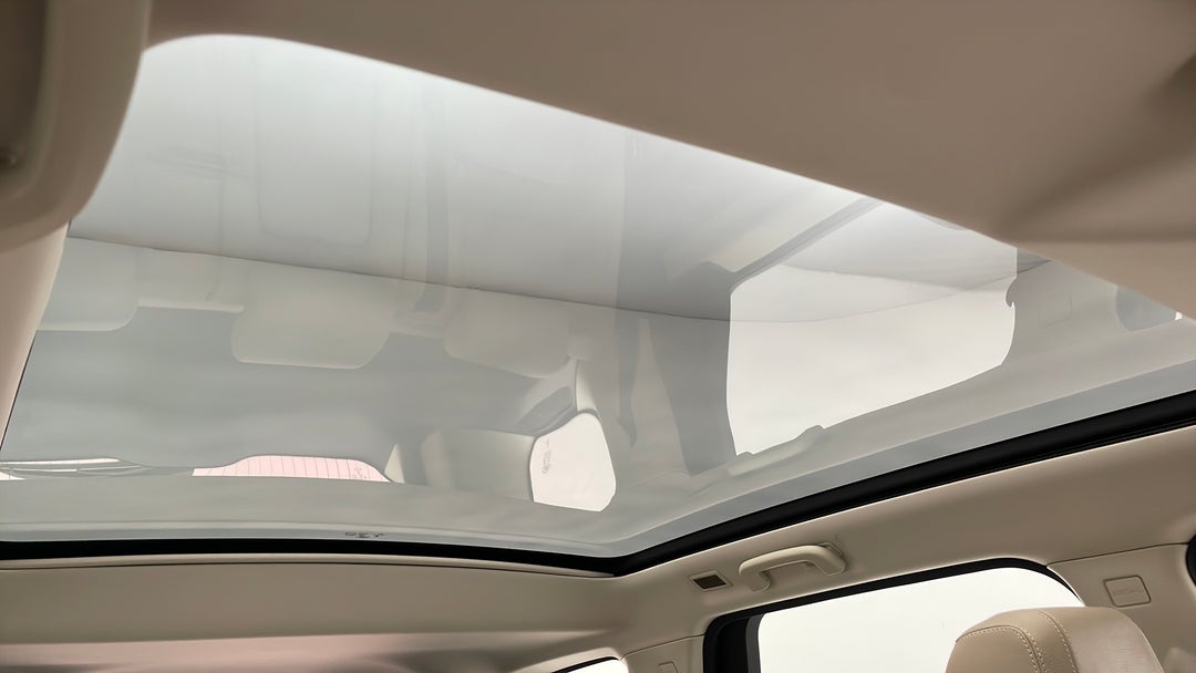 Interior Sunroof/Moonroof