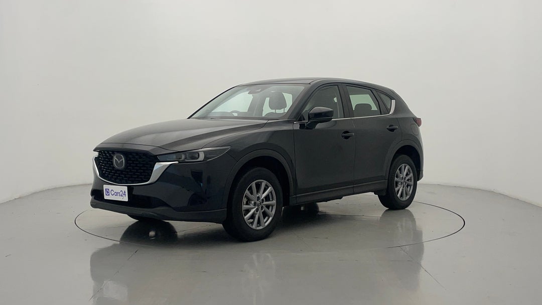 Left Front Diagonal (45- Degree) View