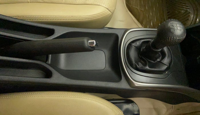 2015 Honda City 1.5L I-VTEC VX (O) MT, Petrol, Manual, 29,479 km, Gear Lever