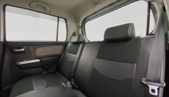 2015 Maruti Wagon R 1.0 VXI, Petrol, Manual, 32,339 km, Right Side Rear Door Cabin