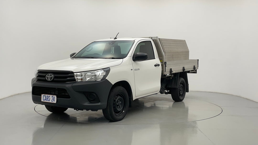 Left Front Diagonal (45- Degree) View