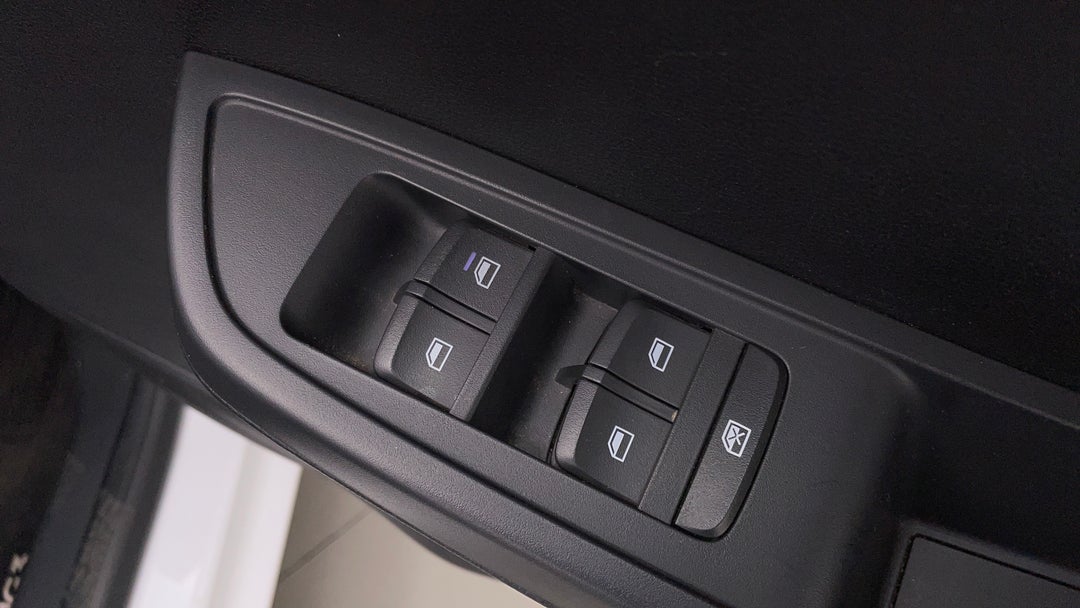 2022 MG Mg3 Auto Core, Automatic, 31524 km, Drivers Side Door Panel Controls