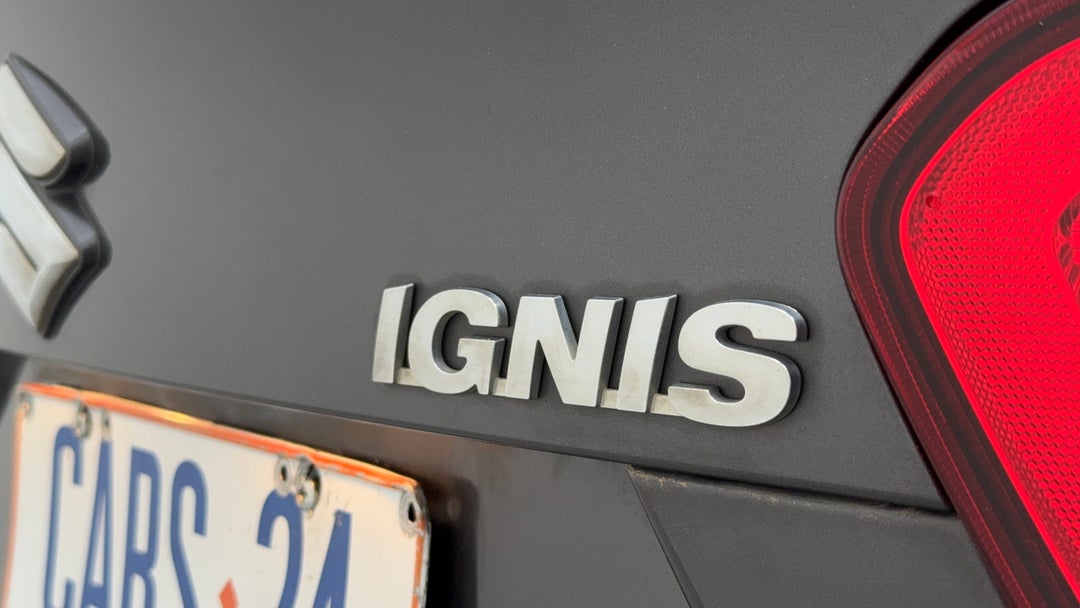 Badge (Boot Right Side)