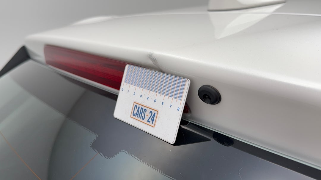 2024 Mazda 2 G15 Evolve, Automatic, 10317 km, Roof Dent