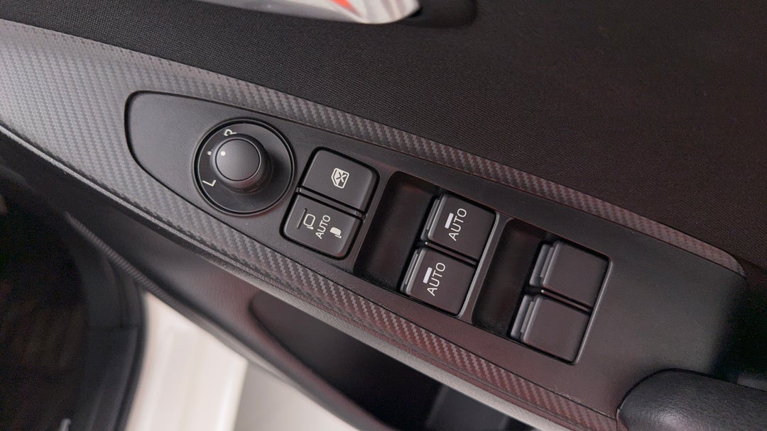 2024 Mazda 2 G15 Evolve, Automatic, 10317 km, Drivers Side Door Panel Controls