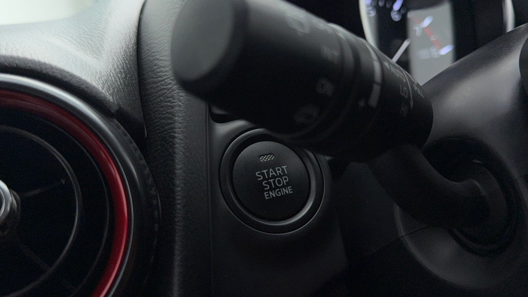 2024 Mazda 2 G15 Evolve, Automatic, 10317 km, Keyless / Button Start