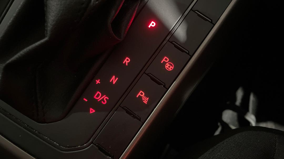 2020 Volkswagen Polo 85tsi Comfortline, Automatic, 35456 km, Utility Switches/Buttons