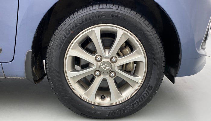 2015 Hyundai Grand i10 ASTA (O) 1.2 KAPPA VTVT, Petrol, Manual, 45,901 km, Right Front Wheel