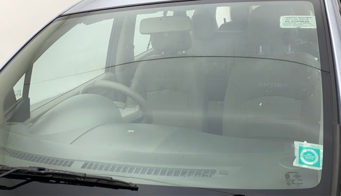 2013 Maruti Ertiga ZXI, Petrol, Manual, 79,332 km, Front windshield - Minor spot on windshield
