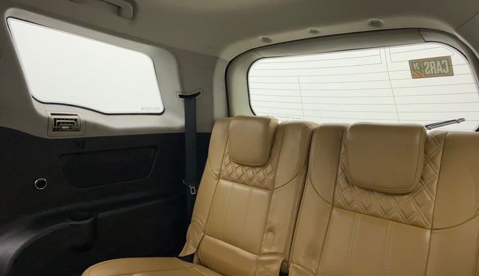 2018 Mahindra XUV500 W11 (O) AT, Diesel, Automatic, 98,855 km, Third Seat Row ( optional )