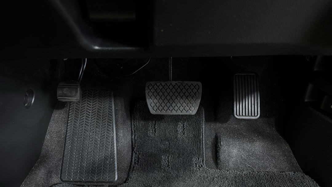 2017 Honda Odyssey Vti-l, Automatic, 106010 km, Pedals and Footmat