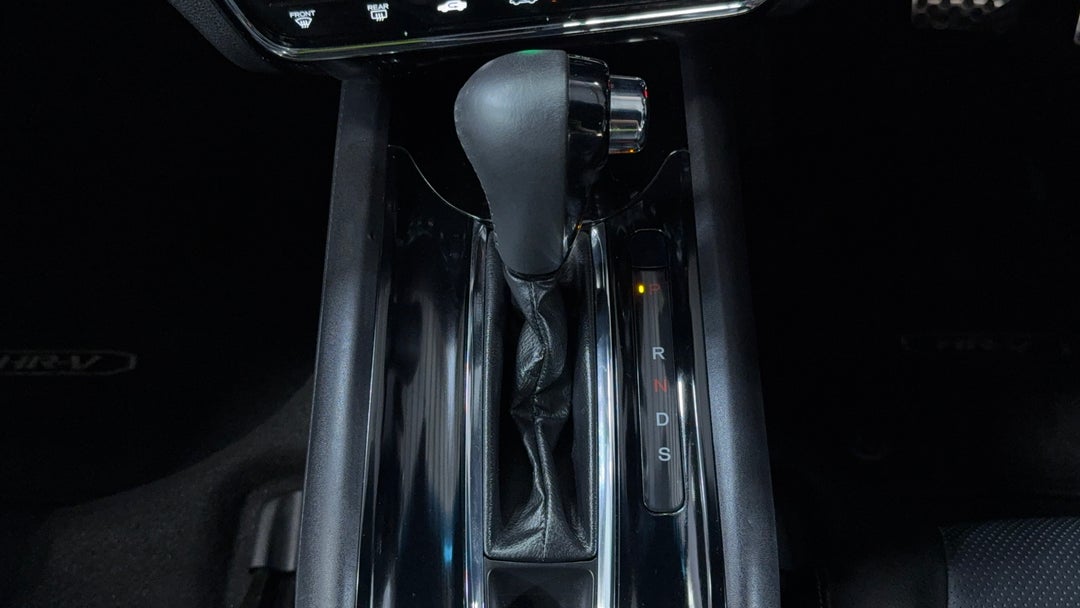 2018 Honda HR-V Rs, Automatic, 61787 km, Gear Lever 