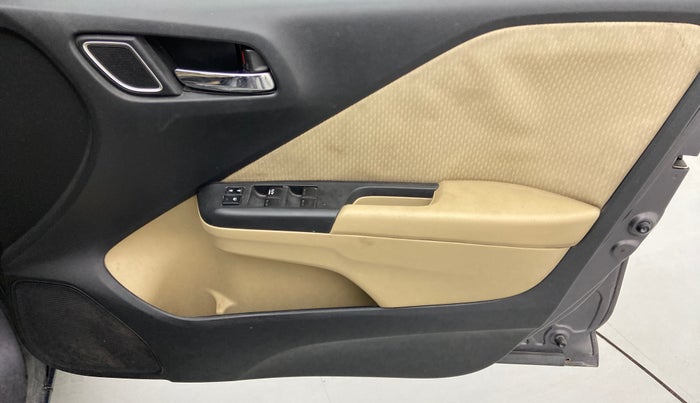 2018 Honda City 1.5L I-VTEC V MT, Petrol, Manual, 58,063 km, Driver Side Door Panels Control