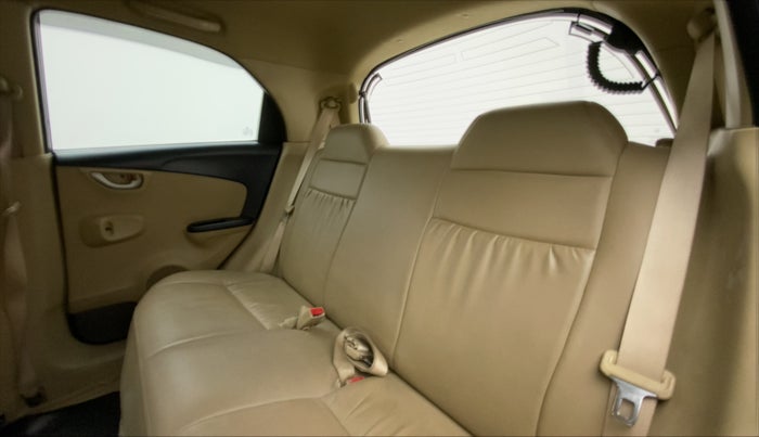 2014 Honda Brio 1.2 VX MT I VTEC, Petrol, Manual, 53,652 km, Right Side Rear Door Cabin