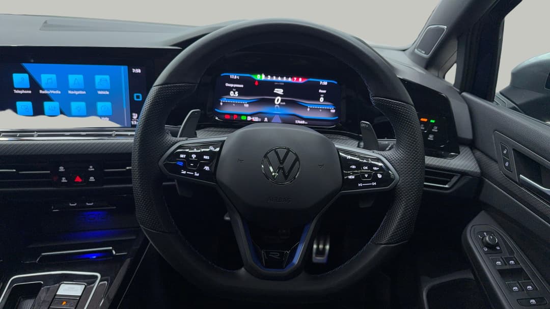2024 Volkswagen Golf R, Automatic, 17449 km, Steering Wheel Close-up
