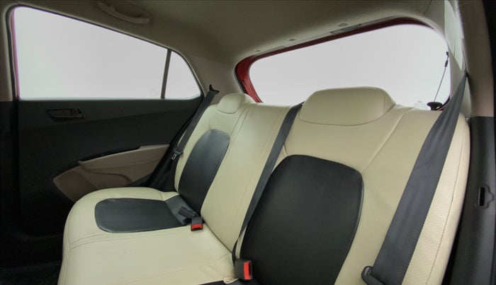 2018 Hyundai Grand i10 magna 1.2 crdi, Diesel, Manual, 8,620 km, Right Side Rear Door Cabin