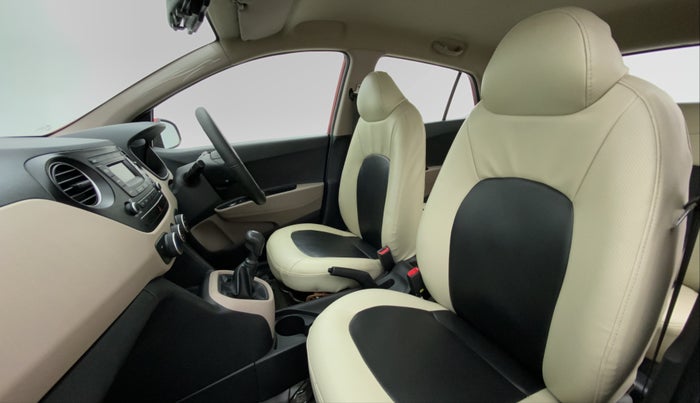2018 Hyundai Grand i10 magna 1.2 crdi, Diesel, Manual, 8,620 km, Right Side Front Door Cabin