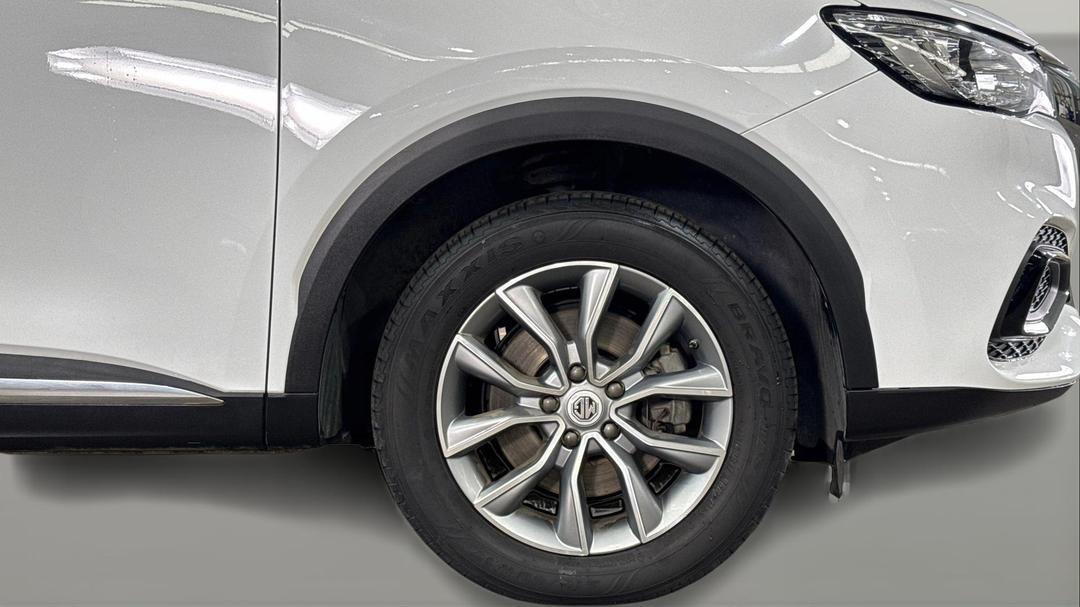 2021 MG HS Core, Automatic, 63470 km, Right Front Wheel
