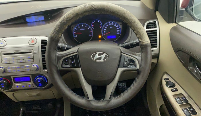 2010 Hyundai i20 SPORTZ 1.2, Petrol, Manual, 74,657 km, Steering Wheel Close Up
