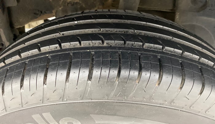 2019 Renault Duster RXS (O) CVT, Petrol, Automatic, 19,192 km, Left Rear Tyre Tread