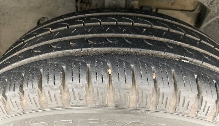 2019 Renault Duster RXS (O) CVT, Petrol, Automatic, 19,192 km, Right Front Tyre Tread