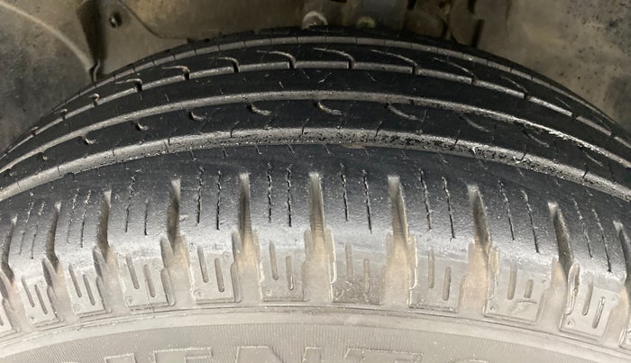 2019 Renault Duster RXS (O) CVT, Petrol, Automatic, 19,192 km, Left Front Tyre Tread