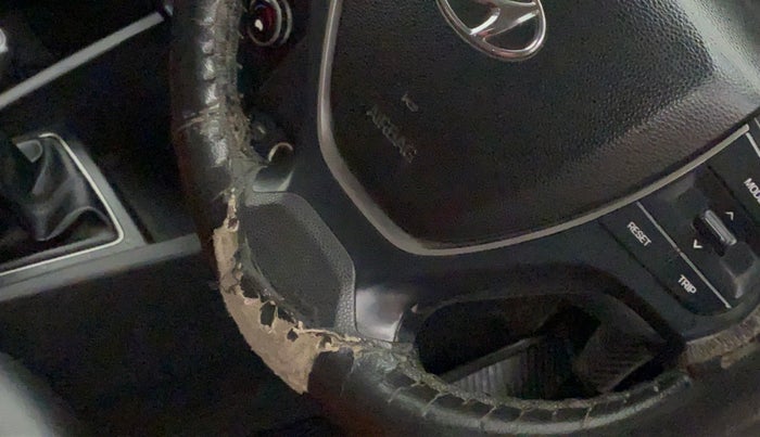 2016 Hyundai Elite i20 SPORTZ 1.2, Petrol, Manual, 53,377 km, Steering wheel - Steering cover is minor torn