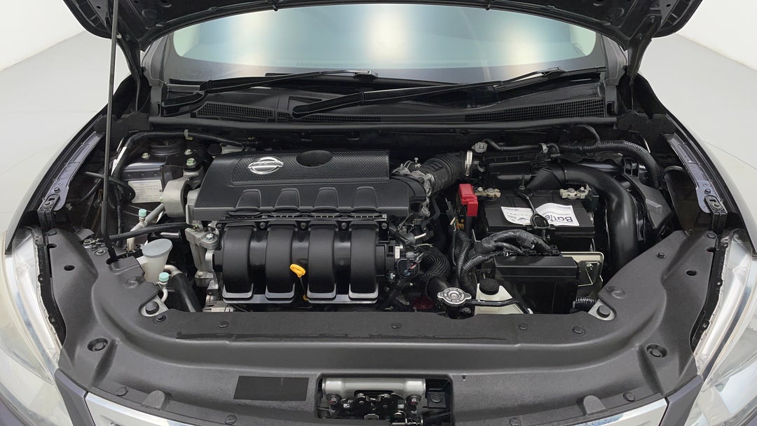 Open Bonnet (Engine)