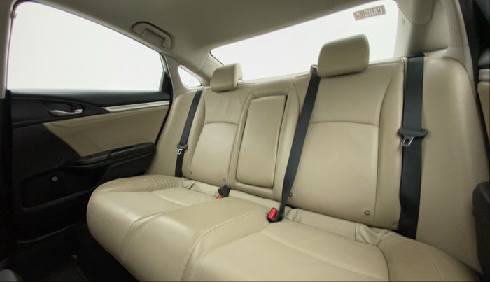 2019 Honda Civic 1.6L I-DTEC ZX MT, Diesel, Manual, 46,731 km, Right Side Rear Door Cabin