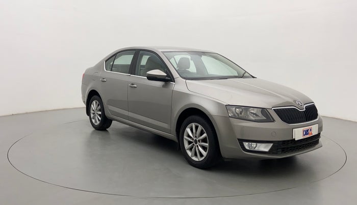 2014 Skoda Octavia AMBITION 2.0 TDI CR AT, Diesel, Automatic, 91,620 km, Right Front Diagonal