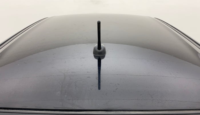 2013 Maruti Swift Dzire VXI, Petrol, Manual, 65,881 km, Roof - <3 inch diameter