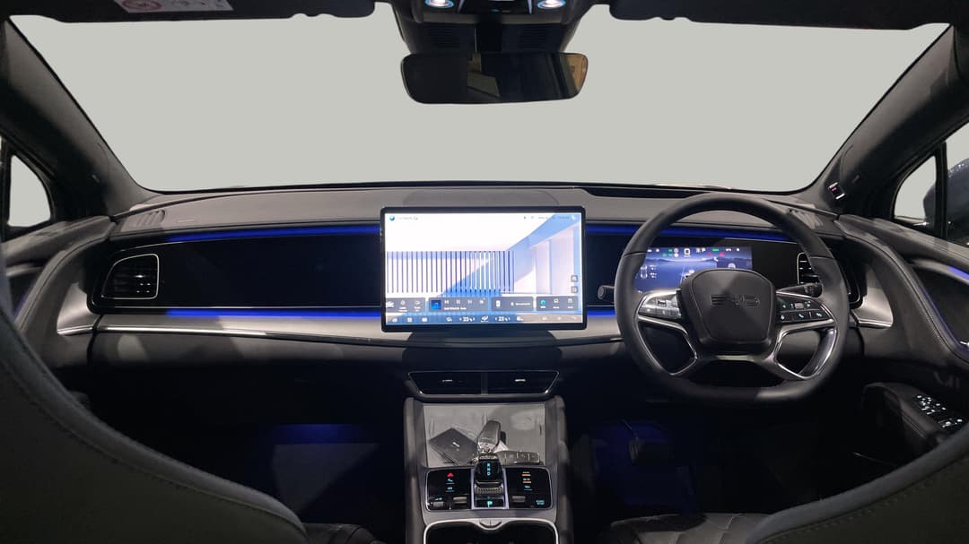 2025 Byd Sealion 7 Premium, Automatic, 6849 km, Dashboard View