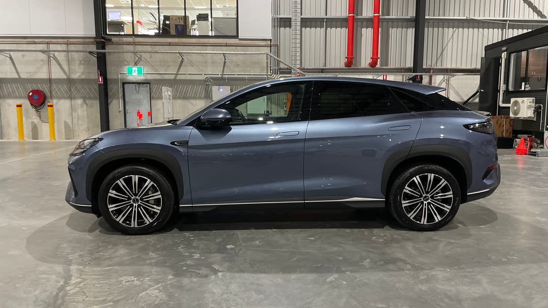 2025 Byd Sealion 7 Premium, Automatic, 6849 km, Left Side View