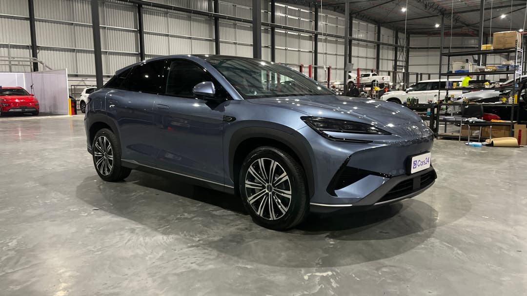 2025 Byd Sealion 7 Premium, Automatic, 6849 km, Right Front Diagonal (45- Degree) View