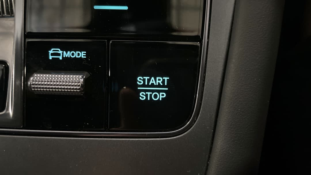 2025 Byd Sealion 7 Premium, Automatic, 6849 km, Keyless / Button Start