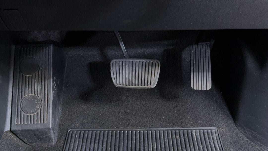 2021 Hyundai Staria Staria, Automatic, 88061 km, Pedals and Footmat