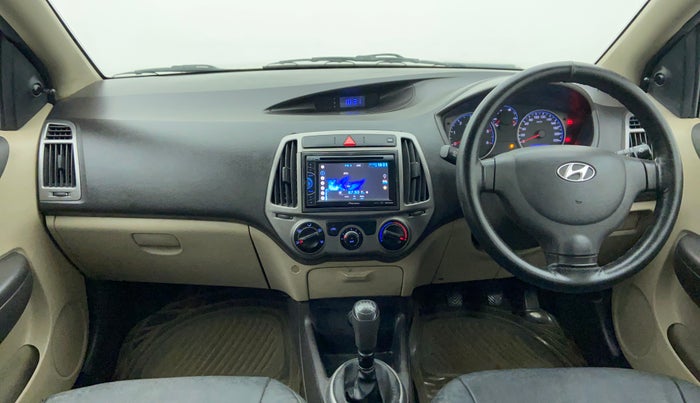2013 Hyundai i20 ERA 1.4 CRDI, Diesel, Manual, 32,984 km, Dashboard