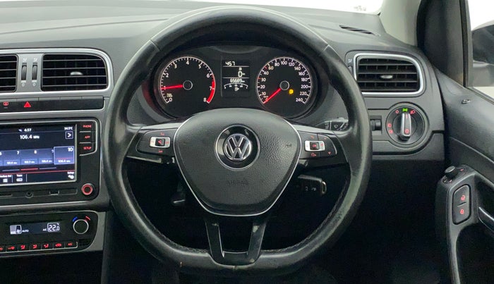 2019 Volkswagen Polo HIGHLINE 1.0L, Petrol, Manual, 65,689 km, Steering Wheel Close Up