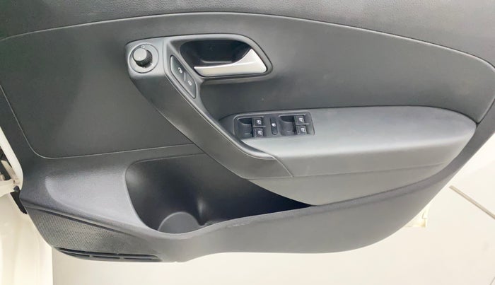 2019 Volkswagen Polo HIGHLINE 1.0L, Petrol, Manual, 65,689 km, Driver Side Door Panels Control