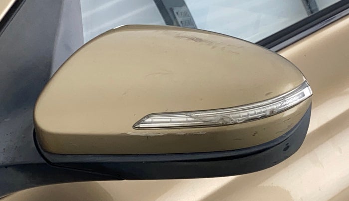 2014 Hyundai Elite i20 SPORTZ 1.2, Petrol, Manual, 68,295 km, Left rear-view mirror - Indicator light has minor damage