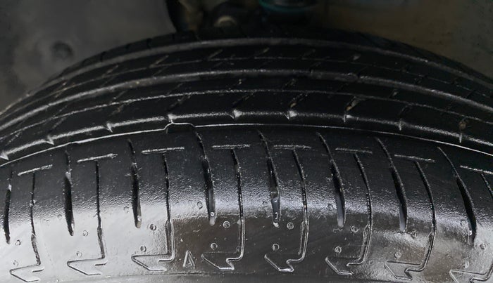 2021 Maruti IGNIS SIGMA 1.2 K12, Petrol, Manual, 9,278 km, Left Front Tyre Tread