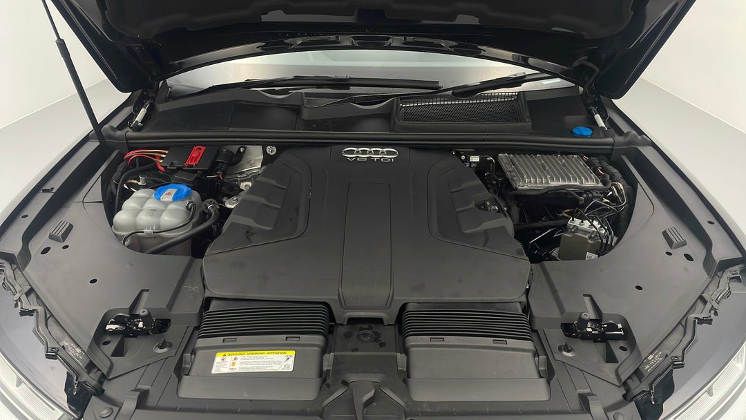 Open Bonnet (Engine)