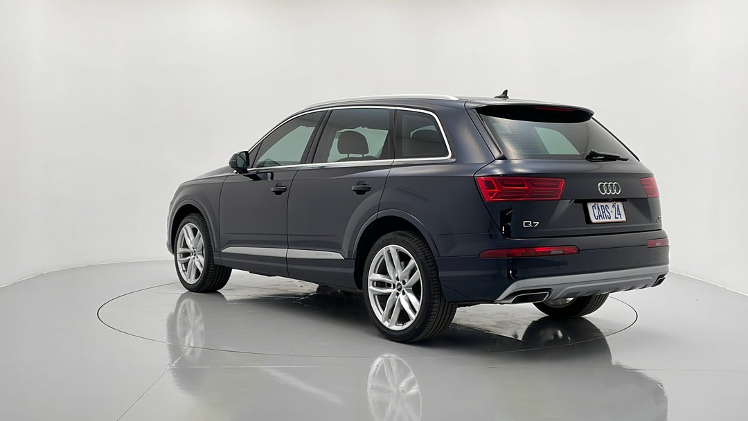 Left Back Diagonal (45- Degree) View