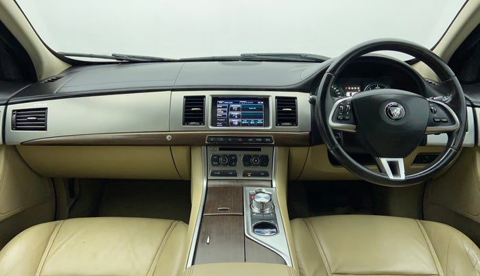 2015 Jaguar XF 2.2 DIESEL LUXURY, Diesel, Automatic, 82,918 km, Dashboard View