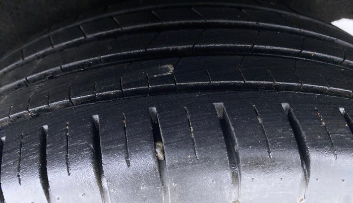 2016 Maruti Baleno ALPHA 1.2 K12, Petrol, Manual, 18,267 km, Left Rear Tyre Tread