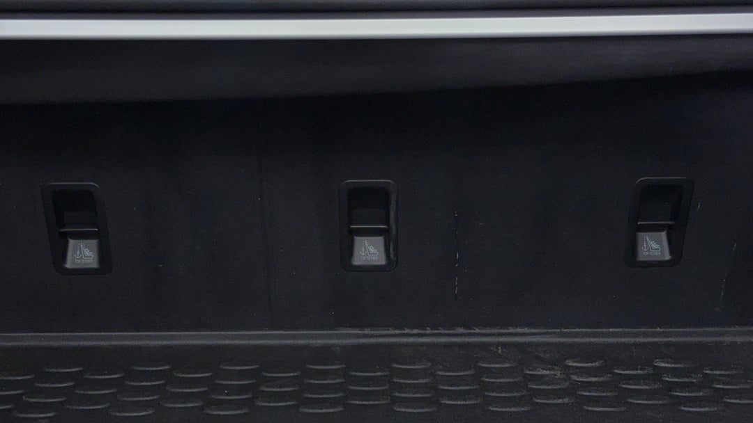 2021 Subaru Outback AWD, Automatic, 50948 km, Child Seat Anchor Points