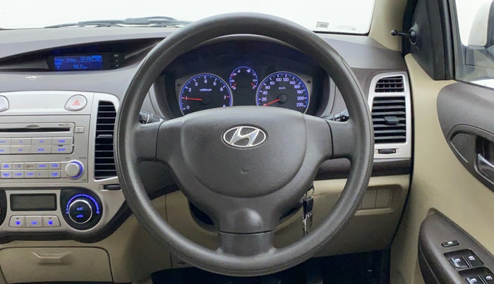 2011 Hyundai i20 MAGNA 1.2, Petrol, Manual, 85,281 km, Steering Wheel Close Up