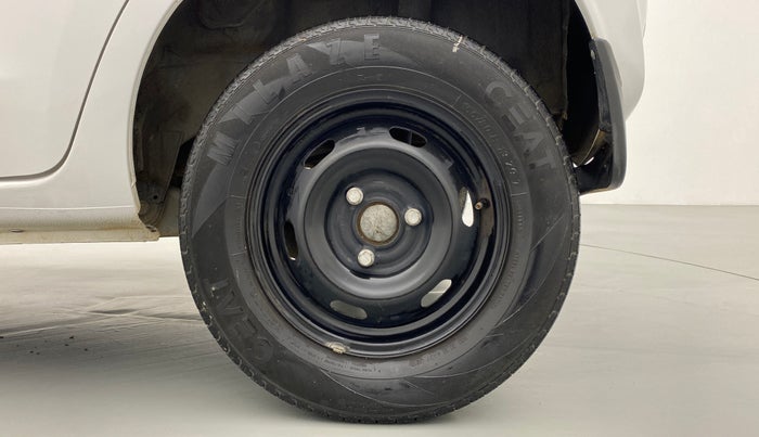 2017 Datsun Redi Go T (O), Petrol, Manual, 56,622 km, Left Rear Wheel