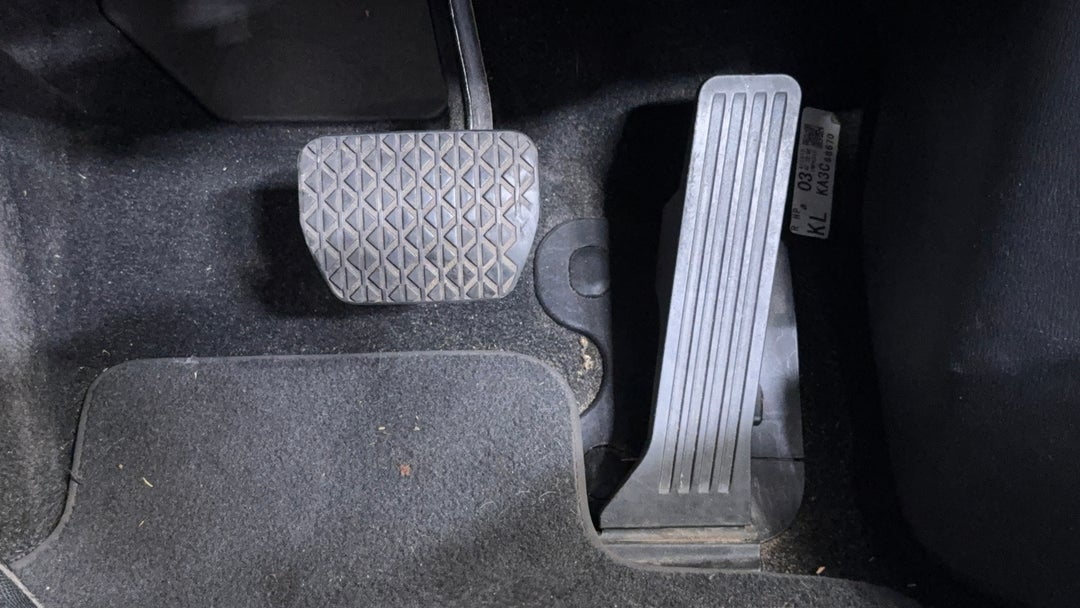 Pedals and Footmat